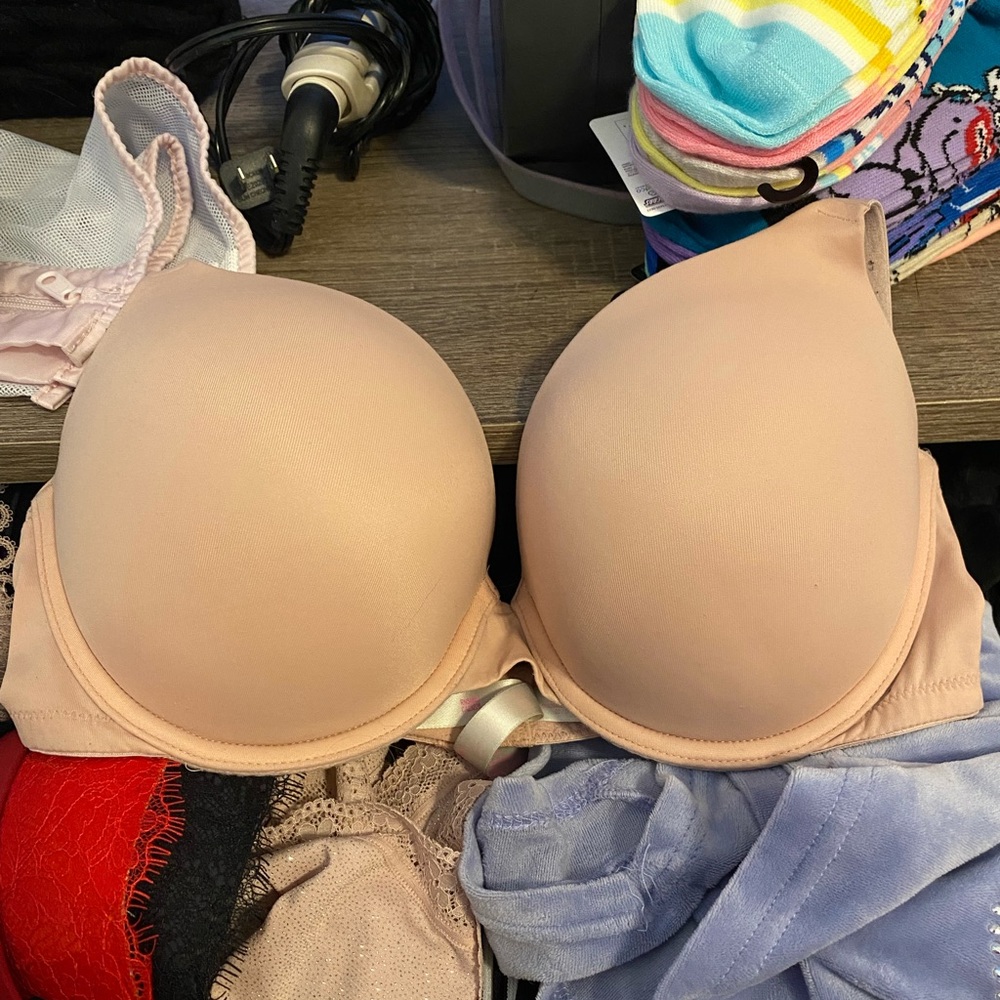 PINK bra 36D